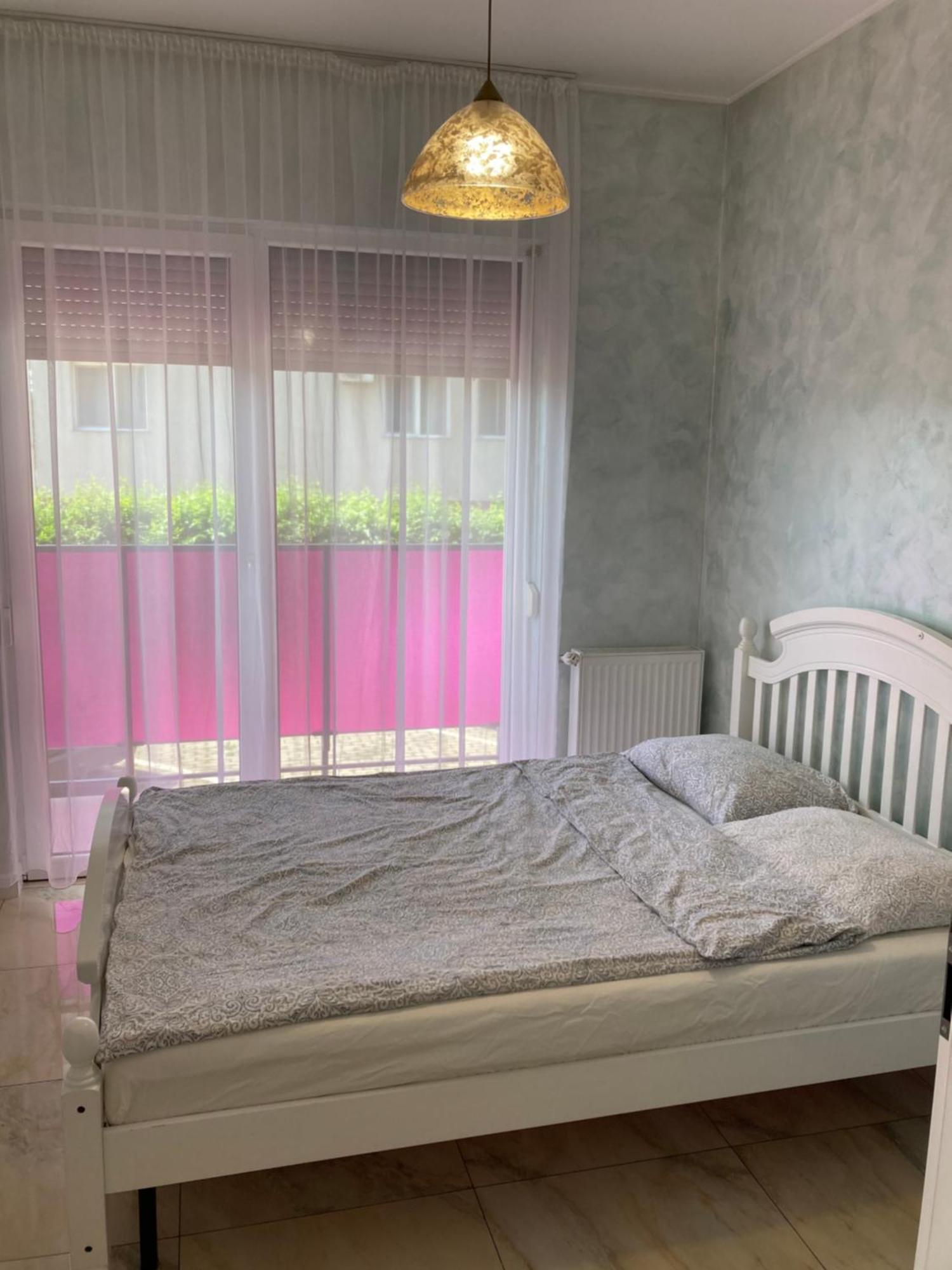 Bhoeme Apartament Орадеа Екстериор снимка