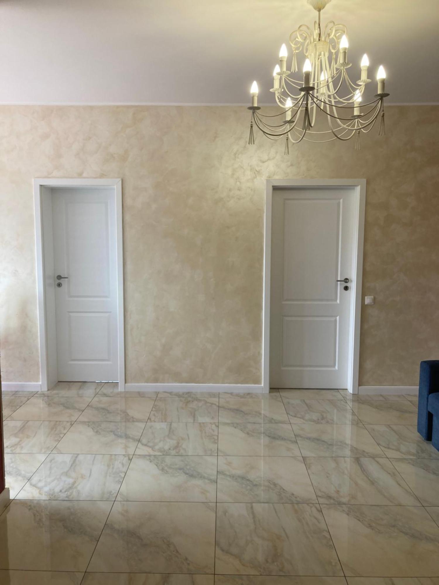 Bhoeme Apartament Орадеа Екстериор снимка